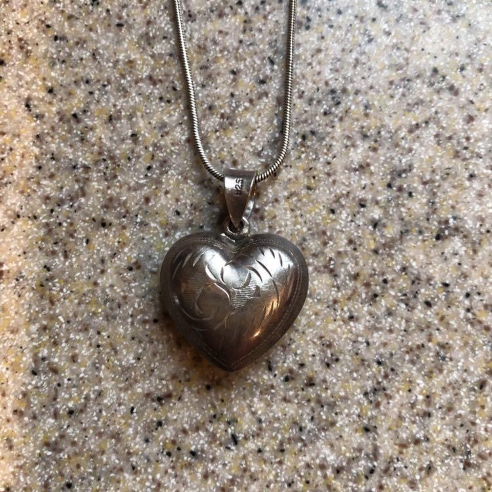 Vintage Avon Silver Heart Necklace